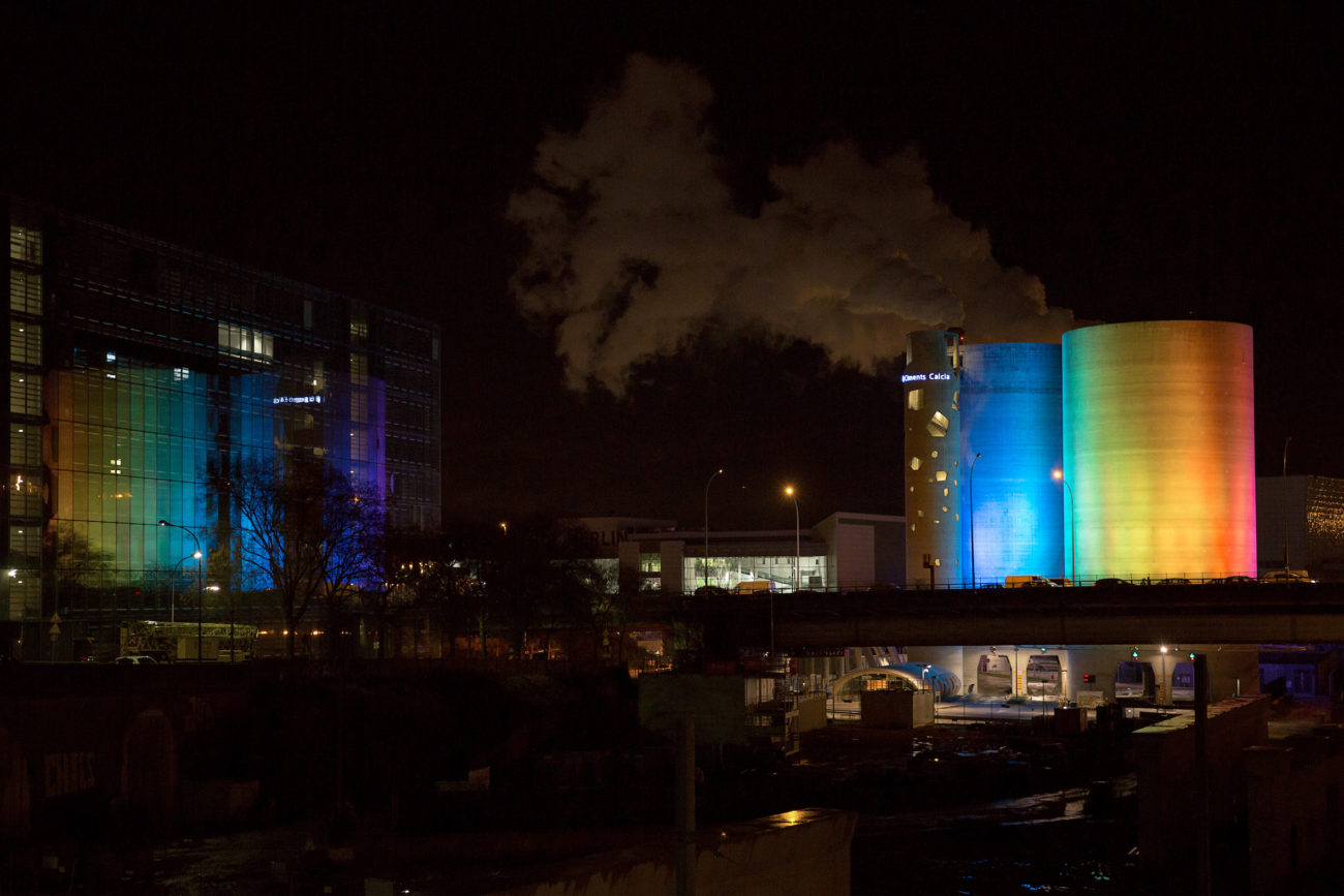 SolarWind - Oeuvre lumineuse monumentale & dynamique de datavisualisation. L. Grasso 2016 ADAGP - SEMAPA - Ciments Calcia